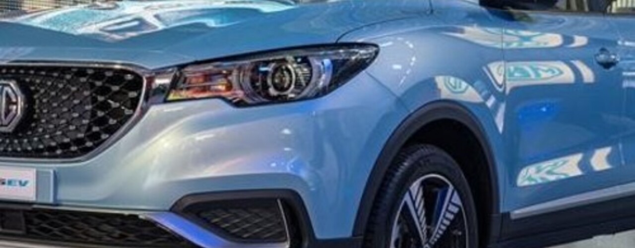 MG ZS EVDLX